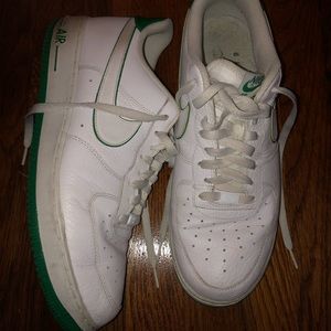 AF1 Nike Green & White VGC Sz 12